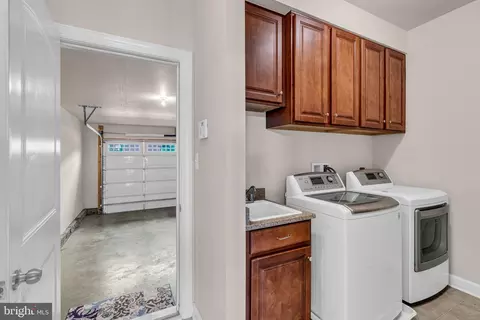 Other - 42411 Pine Forest Dr, Chantilly, VA 20152 photo 16 of 21