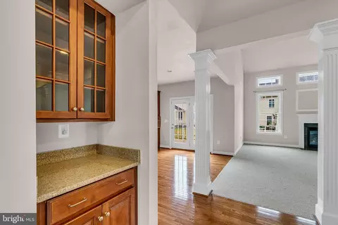Entry Way - 42411 Pine Forest Dr, Chantilly, VA 20152 photo 19 of 25