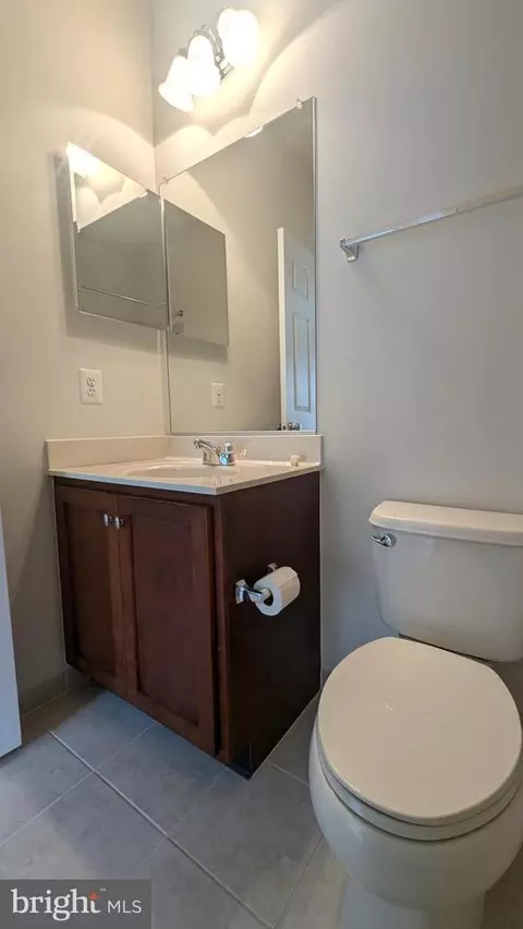 25152 Monteith Ter, Chantilly, VA 20152 photo 9