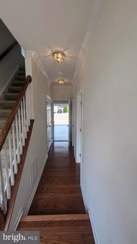 25152 Monteith Ter, Chantilly, VA 20152 photo 4