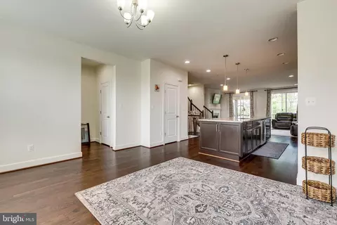 23639 Turtle Point Ter, Ashburn, VA 20148 photo 7