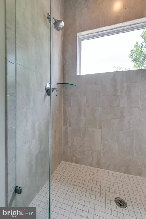 23639 Turtle Point Ter, Ashburn, VA 20148 photo 26