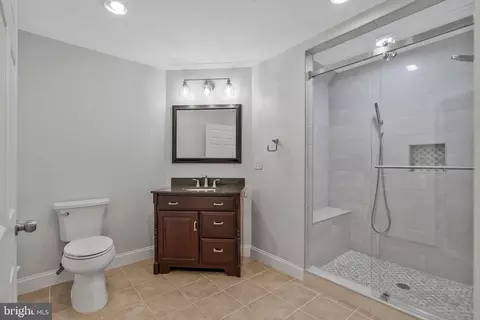 Bath - 21683 Channing Ct, Ashburn, VA 20147 photo 5 of 5