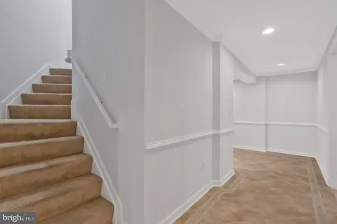 Entry Way - 21683 Channing Ct, Ashburn, VA 20147 photo 9 of 11