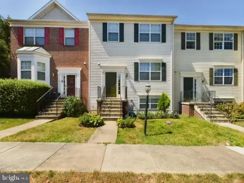 43101 Candlewick Sq, Leesburg, VA 20176