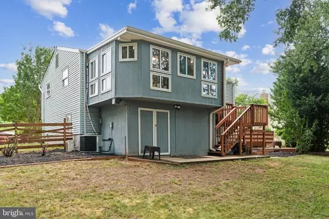 Other - 205 Chestnut Ct, Sterling, VA 20164 photo 8 of 14