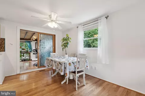 Dining - 205 Chestnut Ct, Sterling, VA 20164 photo 1 of 2