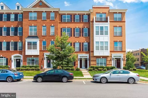23548 Belvoir Woods Ter, Ashburn, VA 20148