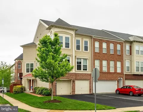 22854 Cartier Ter, Brambleton, VA 20148