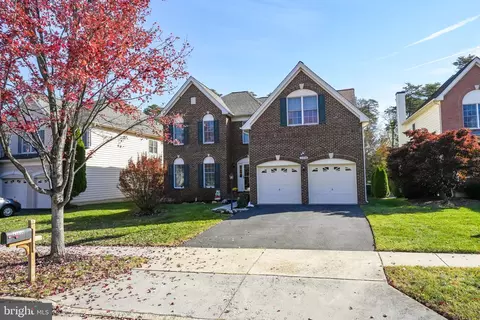 25896 Stinger Dr, Chantilly, VA 20152 photo 2