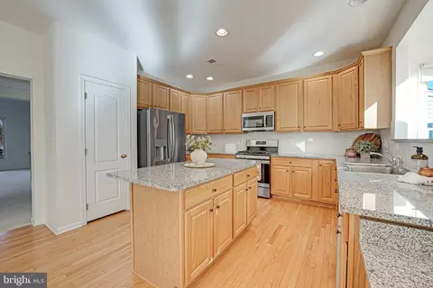 25896 Stinger Dr, Chantilly, VA 20152 photo 15
