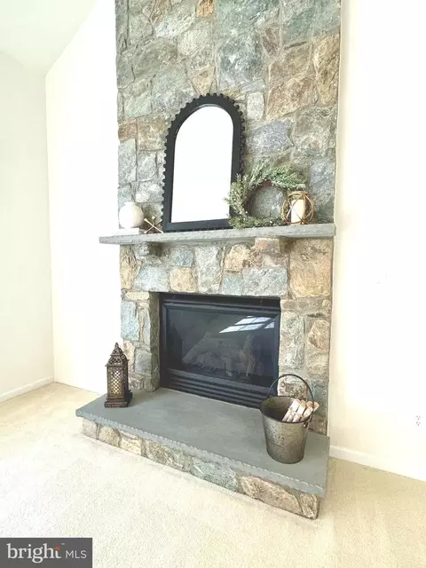 25896 Stinger Dr, Chantilly, VA 20152 photo 24