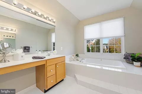 25896 Stinger Dr, Chantilly, VA 20152 photo 37