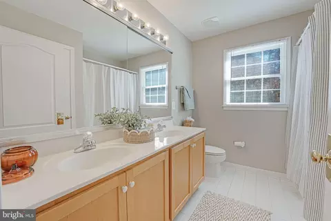 25896 Stinger Dr, Chantilly, VA 20152 photo 46