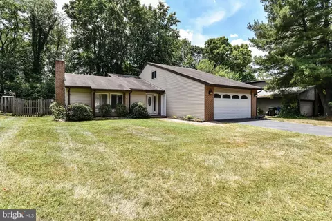 13 Crescent Ct, Sterling, VA 20164 photo 29