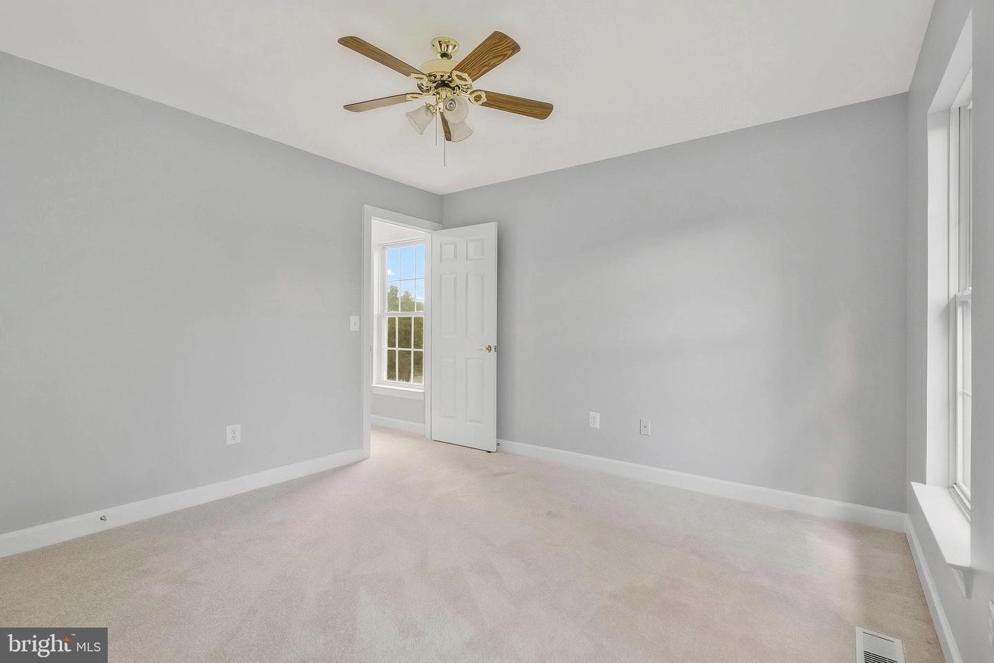 42970 Tara Ct, Ashburn, VA 20147 photo 40