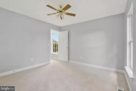 42970 Tara Ct, Ashburn, VA 20147 photo 40