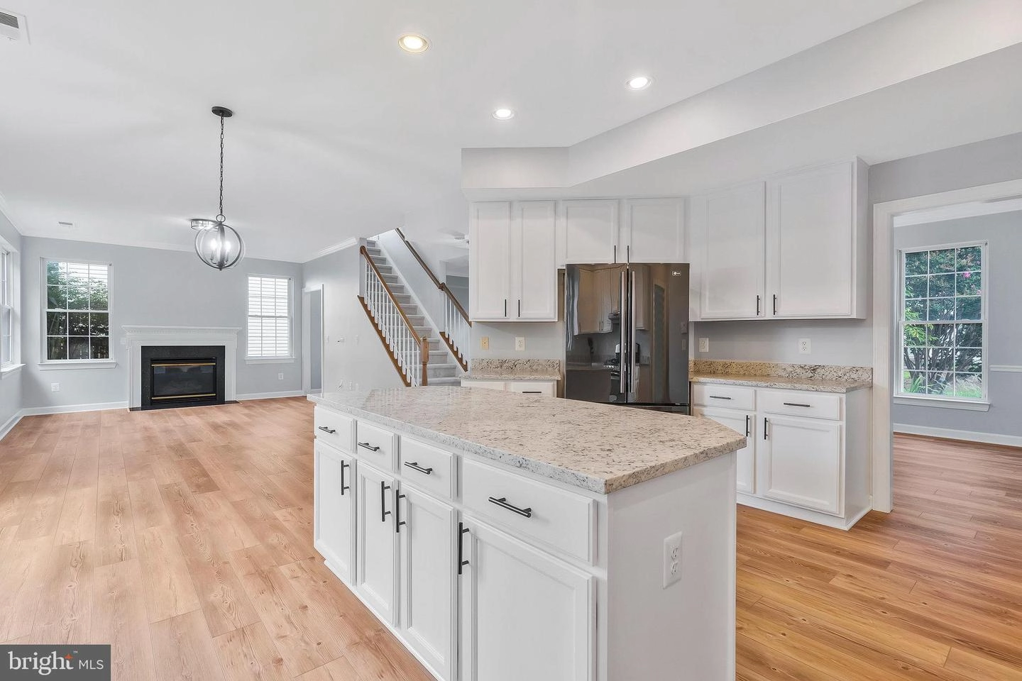 42970 Tara Ct, Ashburn, VA 20147 photo 22