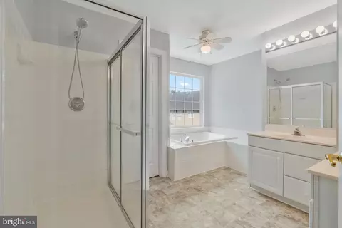 42970 Tara Ct, Ashburn, VA 20147 photo 35