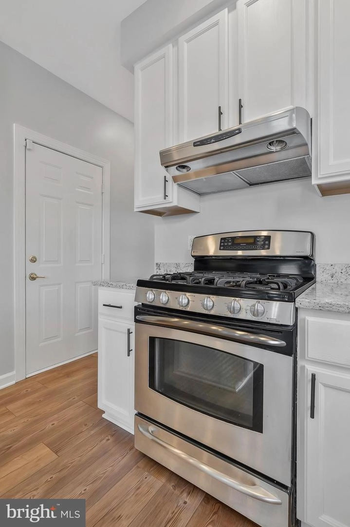 42970 Tara Ct, Ashburn, VA 20147 photo 23