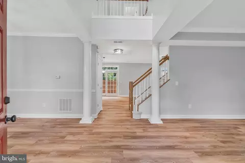 42970 Tara Ct, Ashburn, VA 20147 photo 8
