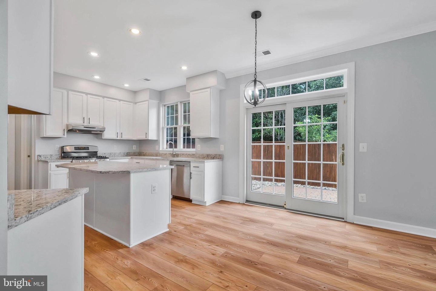 42970 Tara Ct, Ashburn, VA 20147 photo 20