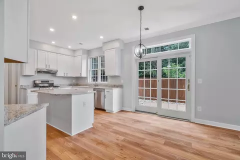 42970 Tara Ct, Ashburn, VA 20147 photo 20