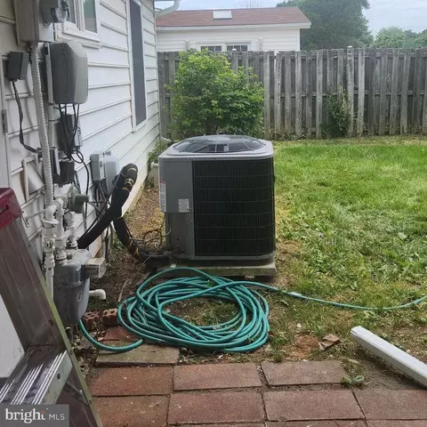 Other - 222 W Beech Rd, Sterling, VA 20164 photo 12 of 14