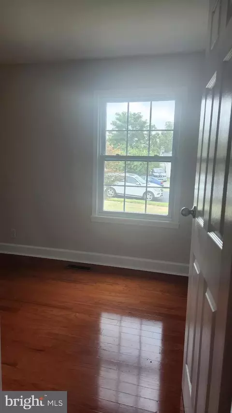 Other - 222 W Beech Rd, Sterling, VA 20164 photo 6 of 14