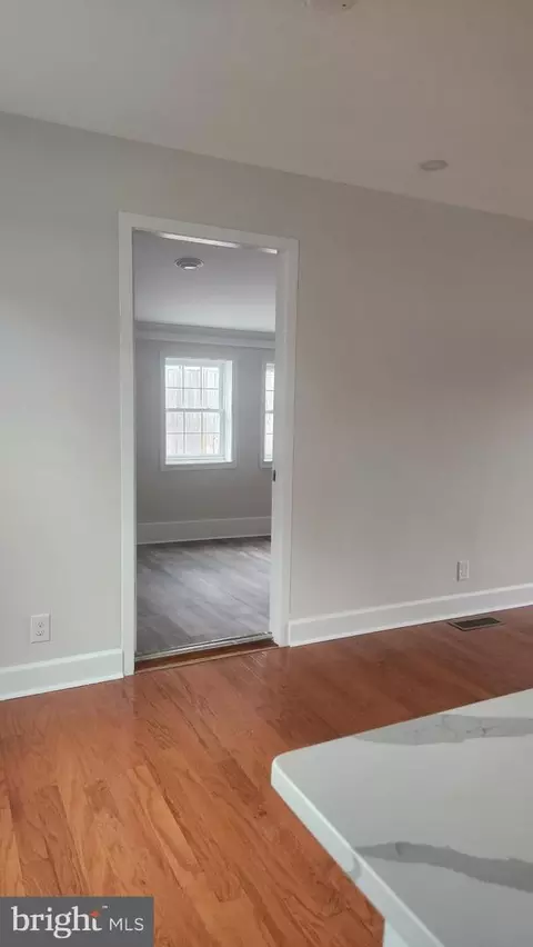 Entry Way - 222 W Beech Rd, Sterling, VA 20164 photo 6 of 6