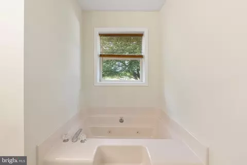 Other - 17795 Sands Rd, Hamilton, VA 20158 photo 15 of 24