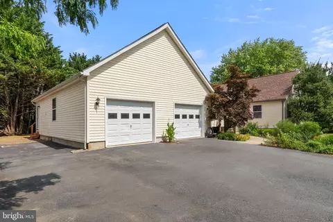 Other - 17795 Sands Rd, Hamilton, VA 20158 photo 1 of 24