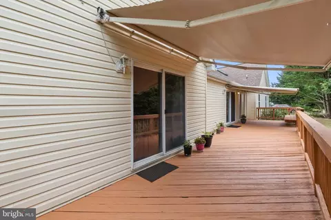 Exterior - 17795 Sands Rd, Hamilton, VA 20158 photo 13 of 16