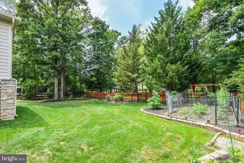 Exterior - 25807 Anderby, Chantilly, VA 20152 photo 12 of 12