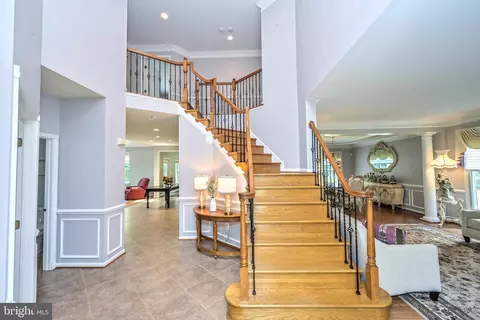 Entry Way - 25807 Anderby, Chantilly, VA 20152 photo 1 of 8
