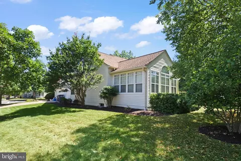 Exterior - 21422 Midsummer Way, Broadlands, VA 20148 photo 9 of 12