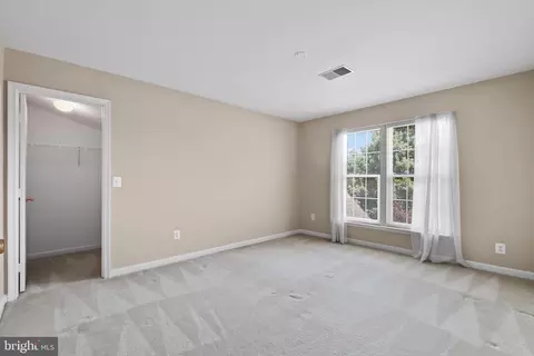 Bedroom - 21422 Midsummer Way, Broadlands, VA 20148 photo 5 of 6