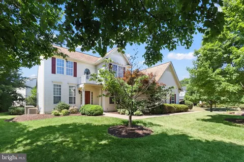 Exterior - 21422 Midsummer Way, Broadlands, VA 20148 photo 7 of 12
