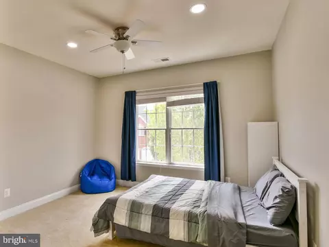 43353 Barnstead Dr, Ashburn, VA 20148 photo 56
