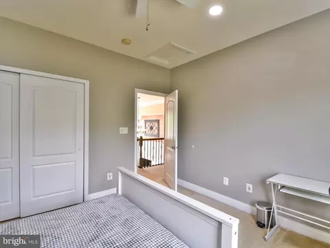 43353 Barnstead Dr, Ashburn, VA 20148 photo 53