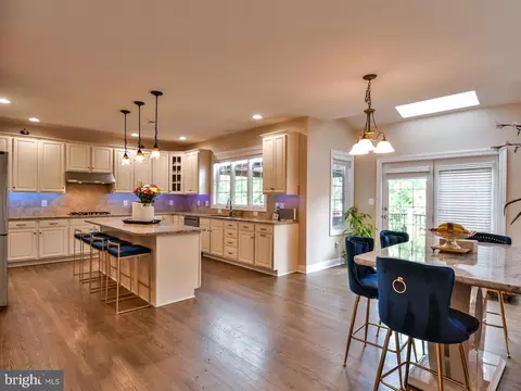 43353 Barnstead Dr, Ashburn, VA 20148 photo 13
