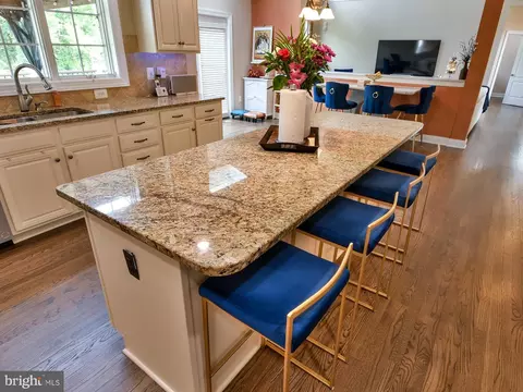 43353 Barnstead Dr, Ashburn, VA 20148 photo 17