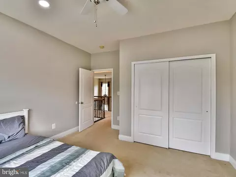 43353 Barnstead Dr, Ashburn, VA 20148 photo 57