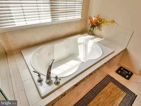 43353 Barnstead Dr, Ashburn, VA 20148 photo 43