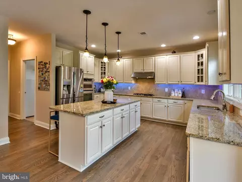 43353 Barnstead Dr, Ashburn, VA 20148 photo 15