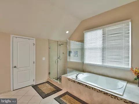 43353 Barnstead Dr, Ashburn, VA 20148 photo 40