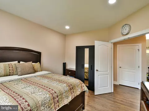 43353 Barnstead Dr, Ashburn, VA 20148 photo 28