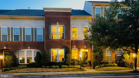 19444 Front St, Leesburg, VA 20176