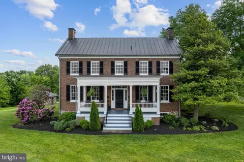 38083 Piggott Bottom Rd, Purcellville, VA 20132