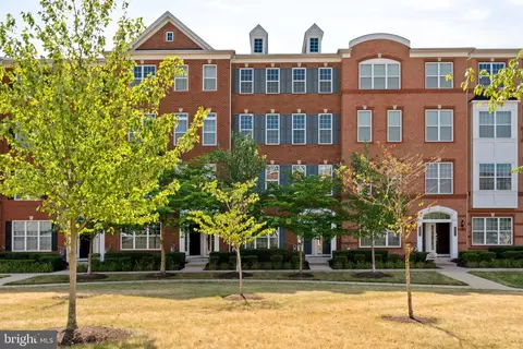 23491 Aldie Manor Ter, Ashburn, VA 20148
